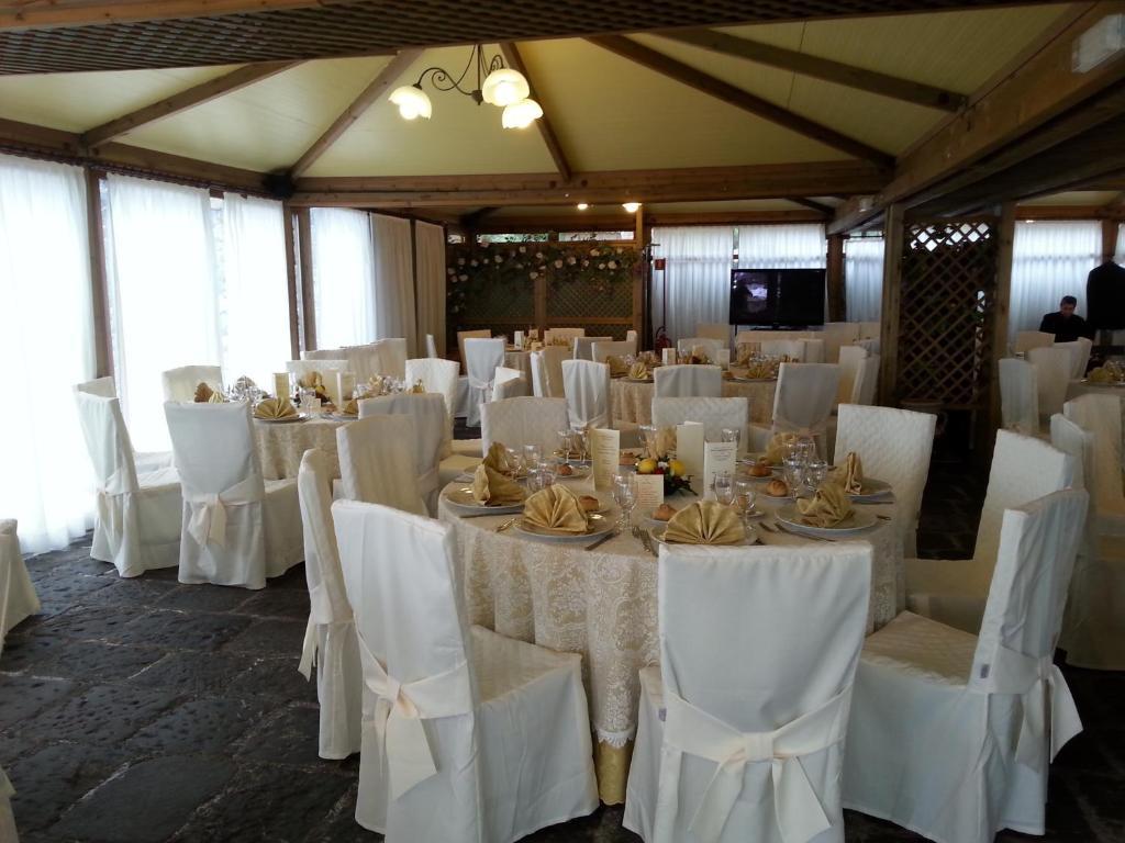 Ai Vecchi Crateri Guest House Sant'Alfio Exterior photo