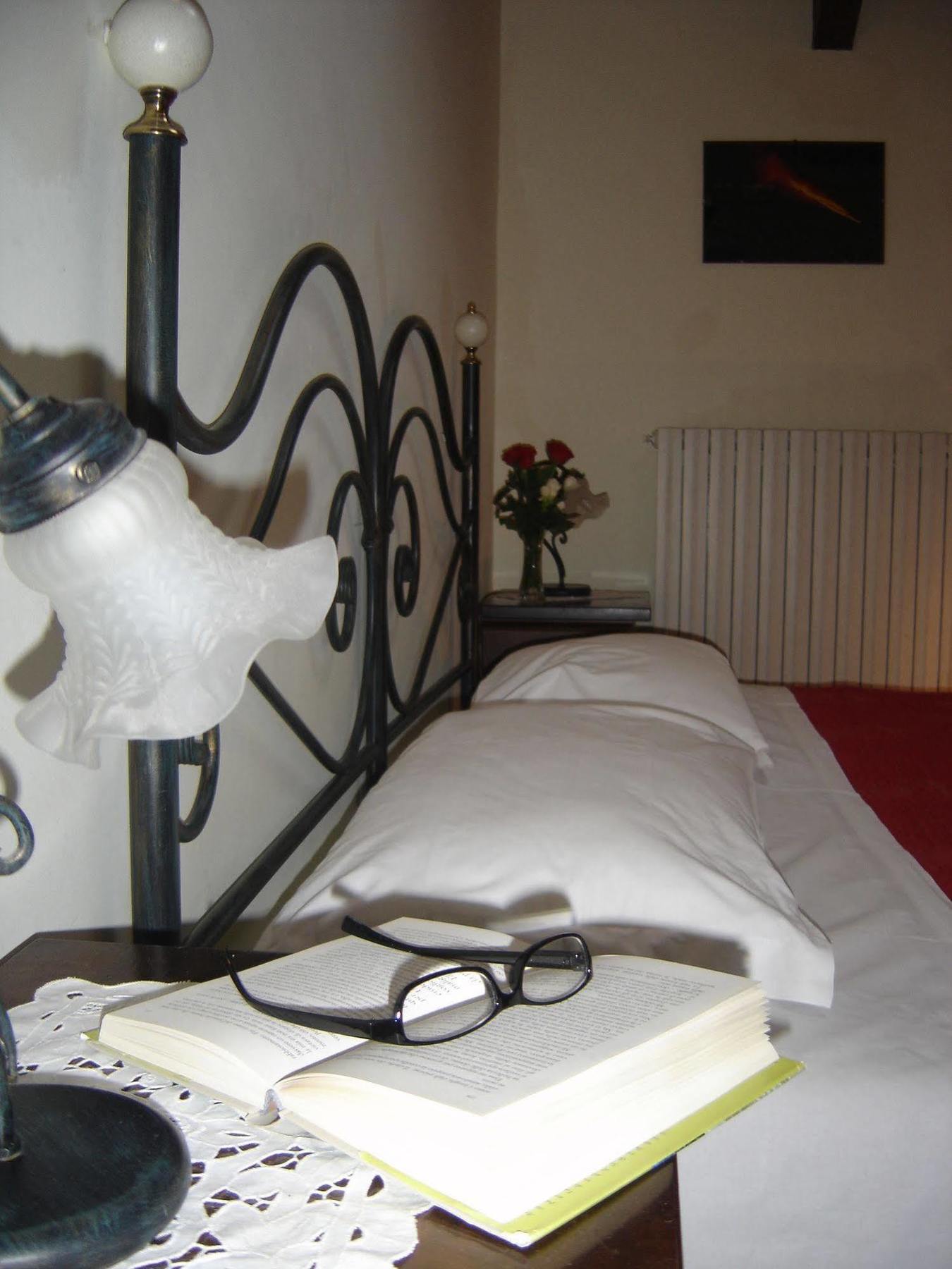 Ai Vecchi Crateri Guest House Sant'Alfio Exterior photo